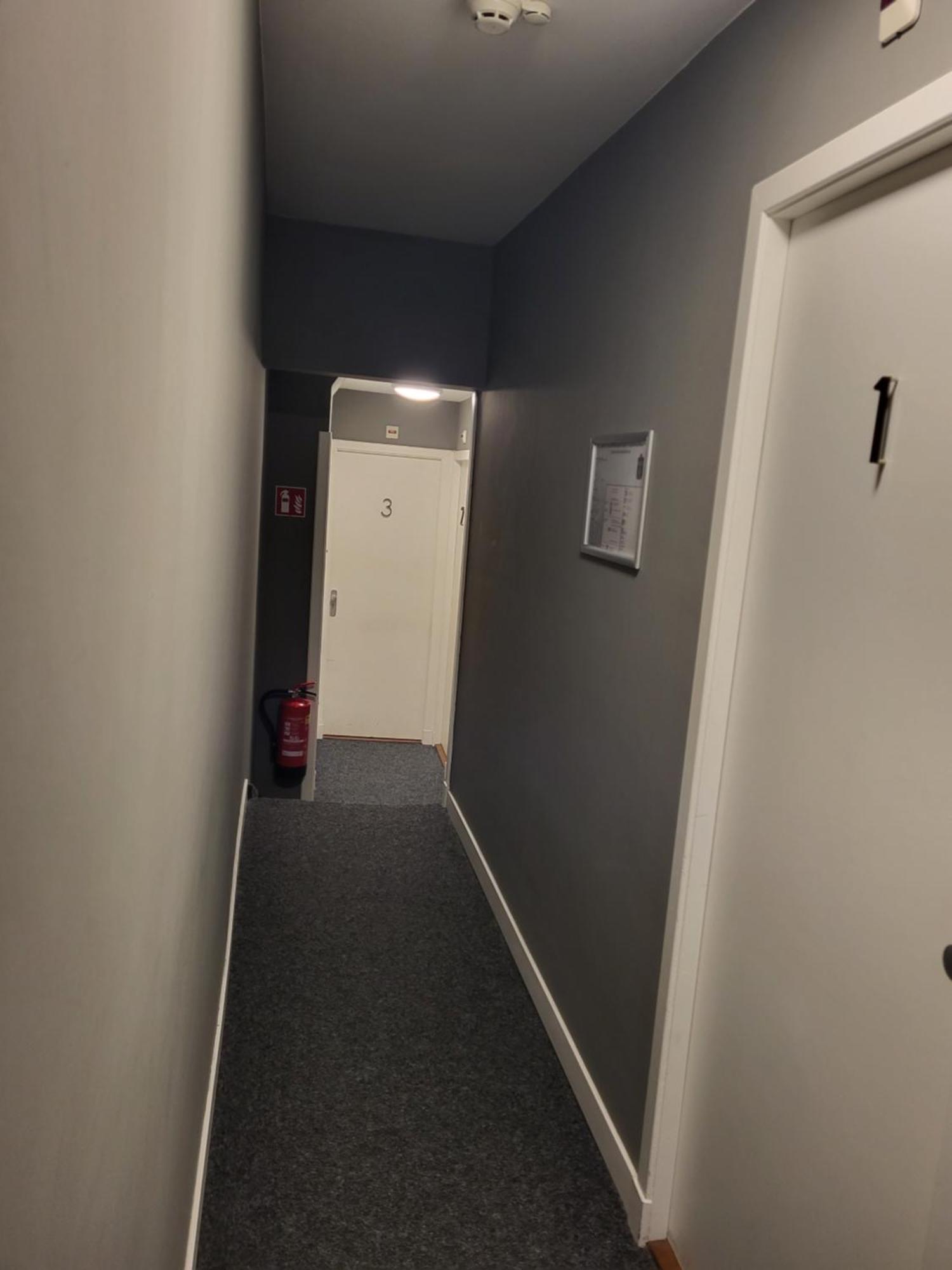 Hotel Broer & Zus Хага Екстериор снимка